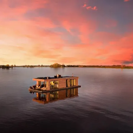 Surla Houseboat 