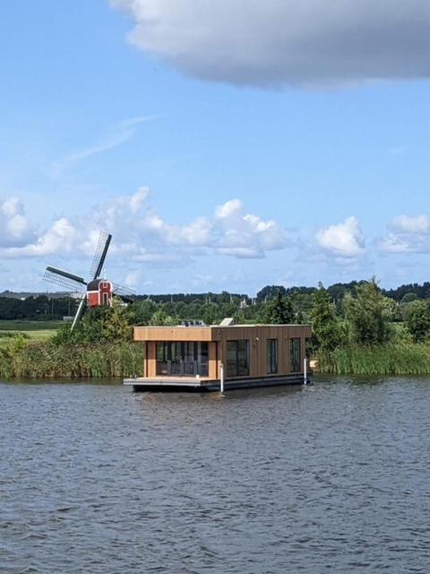 Surla Houseboat 