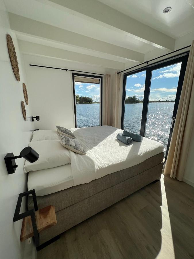 Surla Houseboat 